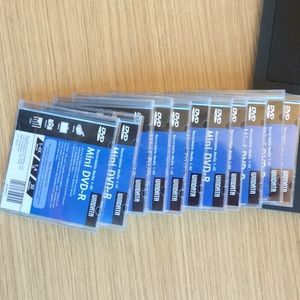 Bundle of 11 Mini DVD-R disks WinData sealed